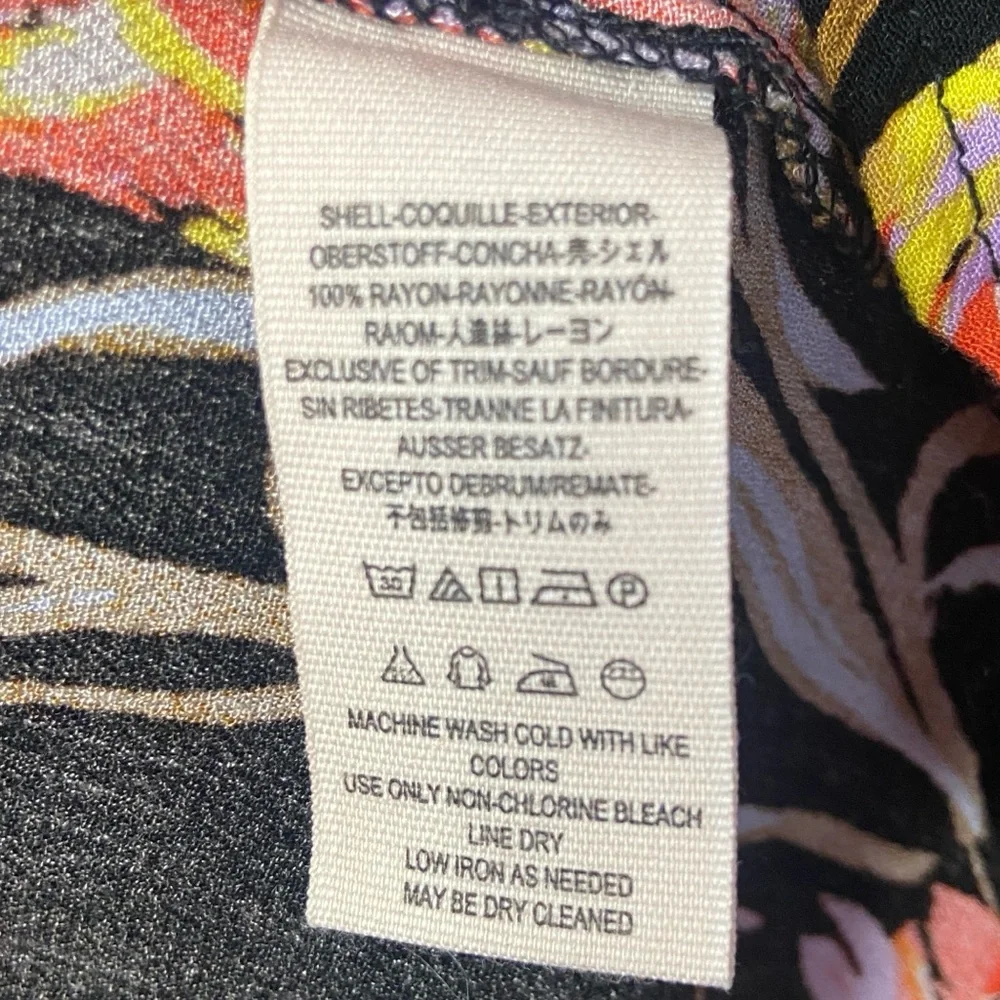Free People Bella Printed Black Onyx Floral Tunic Size Medium